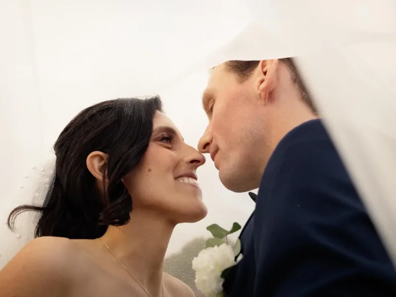 Couple de mariés filmé pour la vidéo Mariage Marie & Nicolas